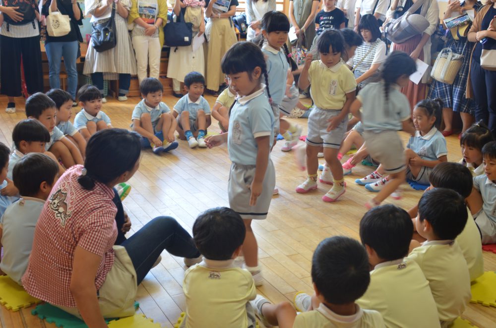 暑さに負けないぞ！二歳児特集☆年長英語参観（写真多め）（山本・佐藤）