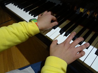 20120206piano.jpg