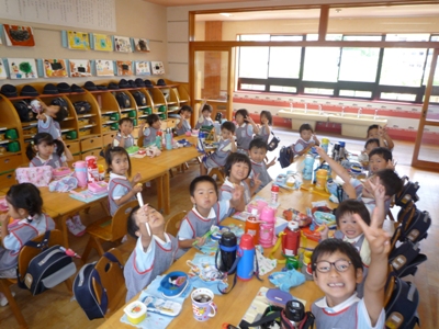 異年齢会食（古村）